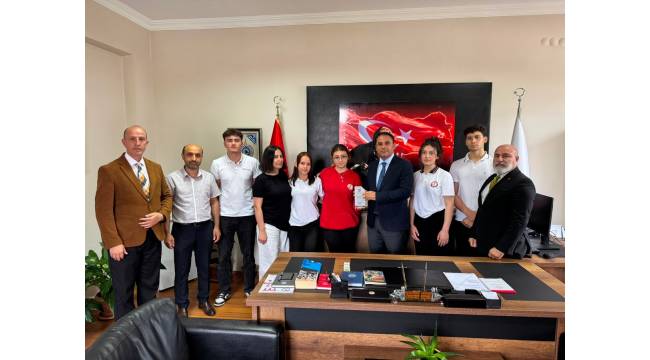 AKÇAKOCALI ÖĞRENCİDEN TÜRKİYE İKİNCİLİĞİ GURURU