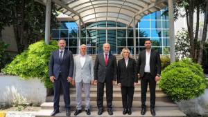 Burhan İşleyen’den Belediye Başkanvekili Alev Ünal’a Hayırlı Olsun Ziyareti
