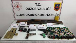 Düzce Jandarması Bir Haftada 156 Olayı Aydınlattı