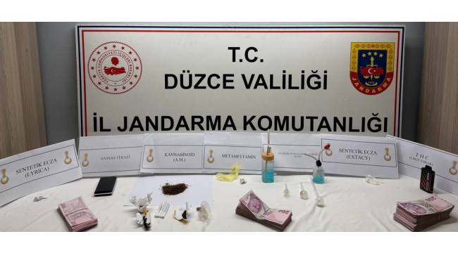 DÜZCE JANDARMASINDAN BİR HAFTADA 153 OLAYA MÜDAHALE