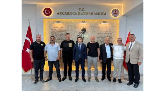 İL GENEL MECLİS ÜYELERİMİZ VE MUHTARLAR DERNEĞİ BAŞKANINDAN KAYMAKAMA ZİYARET