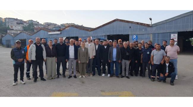 Temizlik İşleri Personeline Moral Ziyareti