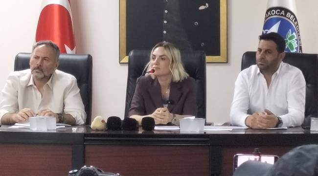 AKÇAKOCA BELEDİYESİ'NDE BİLGİLENDİRME TOPLANTISINA BASINDAN YOĞUN İLGİ