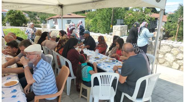 Akçakoca'da Kadim Aşure Geleneği Bir Kez Daha Yaşatıldı