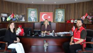 Başkan Vekili Alev Ünal, Kızılay Düzce Yöneticisi Nuray Tekin'i Ağırladı